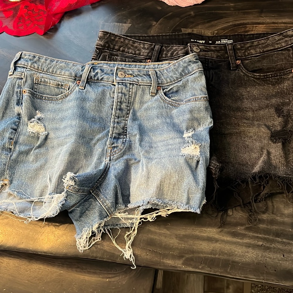 NWOT - O.G. Straight Old Navy Shorts